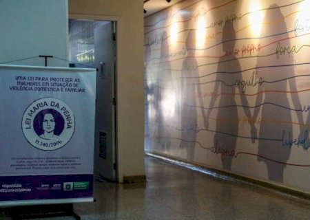 Crianças pedem socorro a vizinhos e polícia prende porteiro por cárcere privado