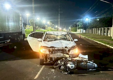 Motociclista morre após colisão frontal com carro