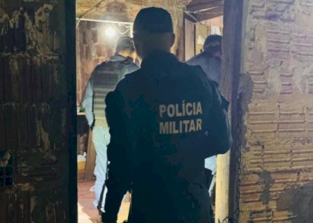 Cadeirante é morto a facadas na porta de casa durante discussão