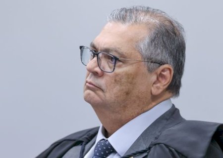 Dino reage ao relatório da CPI do Crime Organizado contra Moraes, Gilmar e Toffoli
