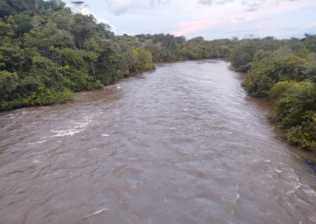 Homem pulou no rio para soltar rede de pesca e não voltou para a superfície