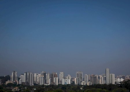 Ar poluído aumenta risco de câncer e ameaça avanço no combate à doença, aponta relatório global