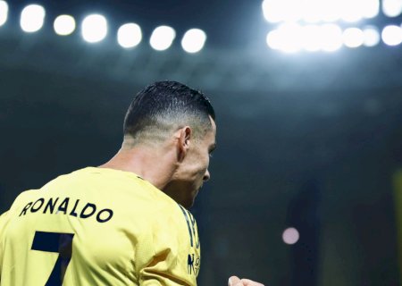 Contagem de gols de Cristiano Ronaldo vira debate na Europa: 967 ou 961? entenda