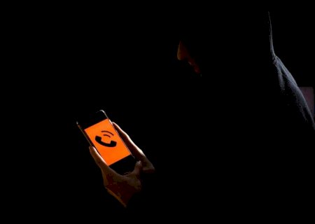Professor de dança é preso após enviar ‘nudes’ para adolescente