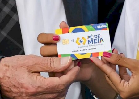 Pé-de-Meia: pagamento para nascidos em março e abril será feito nesta terça-feira (26)