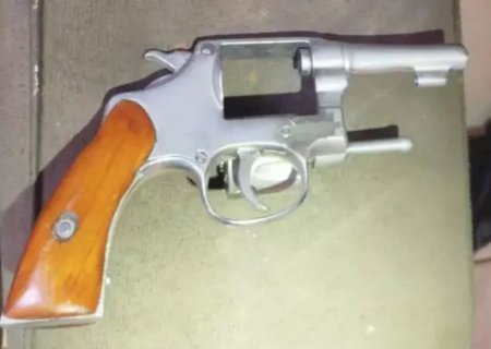 Homem morre após confronto com policiais durante abordagem