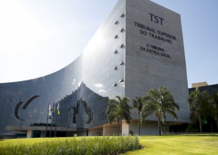 Entidades terão de pagar R$ 600 mil por estimular assédio eleitoral em 2022: 'Vai virar Venezuela'