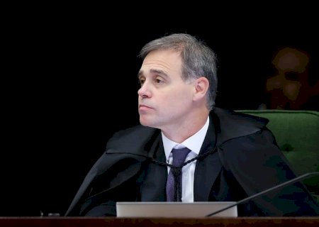 Mendonça prevalece e STF rejeita ação sobre monitoramento de jornalistas e deputados