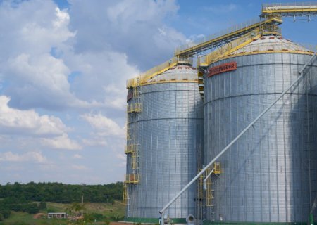 Brasil precisa investir R$ 148 bilhões para eliminar déficit de armazenagem de grãos