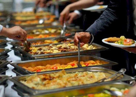Canetas emagrecedoras mudam hábitos à mesa e entram na pauta do setor de alimentação
