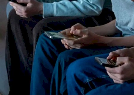 Reino Unido vai barrar redes sociais para menores de 16 anos e estuda toque de recolher digital