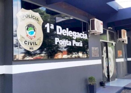 Mãe é presa suspeita de jogar caldo quente no rosto de criança de 2 anos