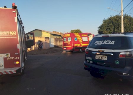 Acidente entre motocicletas deixa homem ferido no centro de Nova Andradina