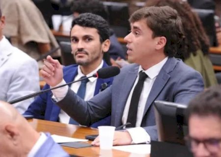 Nikolas defende redução da maioridade: ‘Crime? Cadeia’