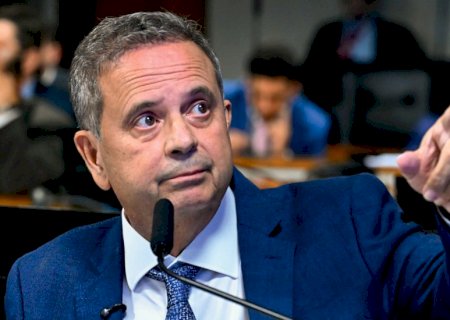 As ironias do líder da oposição para defender a PEC alternativa ao fim da 6×1