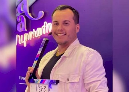 Ator encontrado morto em motel fez parte de companhia de teatro