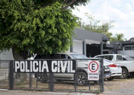 Briga por sinuca termina com um morto e outro com faca cravada no peito