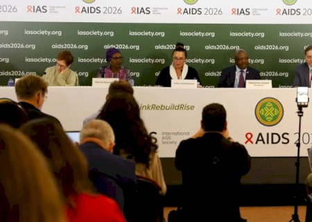 Infecções e mortes por HIV caem, mas falta de recursos ameaça avanços