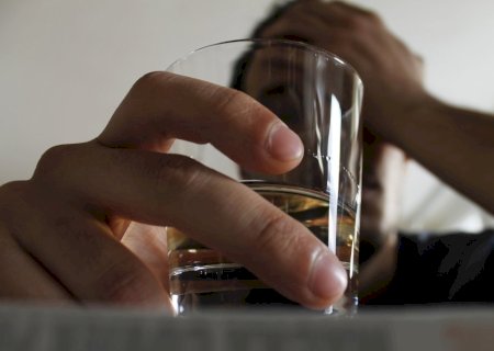 Em estudo, semaglutida avança como possível tratamento para dependência de álcool