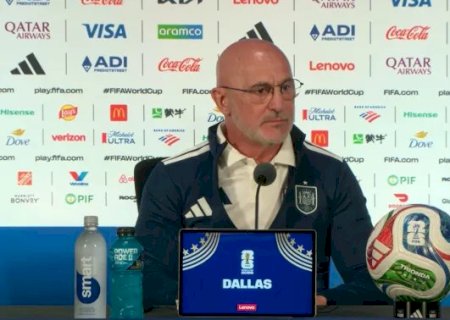 Técnico da Espanha surpreende ao revelar orações: “Agradeço todos os dias”