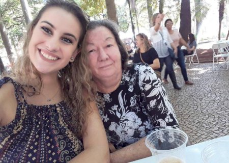 'Não tivemos a chance de saber se ela ia viver', diz neta de idosa morta após cirurgia por engano