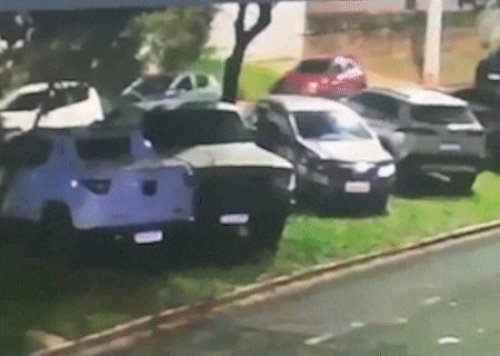 Homem furta caminhonete enquanto família participava de festa julina na igreja