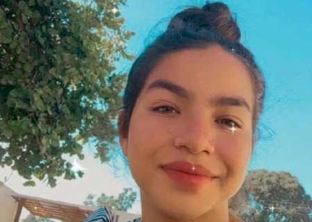 Grávida de 9 meses e bebê morrem após batida entre carro e moto