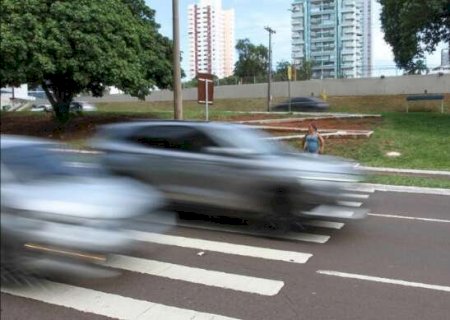 Excesso de velocidade domina lote de quase 18 mil autuações do Detran