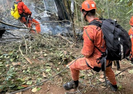 Colombianas que morreram na queda de helicóptero eram avó, mãe e filha