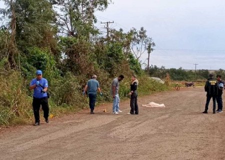 Mulher é morta a facadas em Reserva Indígena; suspeita diz que crime foi motivado por vingança