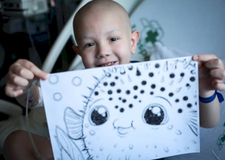 Após recidiva da leucemia, menino de 6 anos recebe alta com imunoterapia