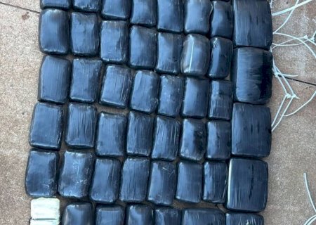 Ação conjunta apreende mais de 41 quilos de haxixe ocultos em veículo