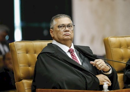 Dino determina nulidade de emendas decididas por dirigentes partidários e ex-parlamentares