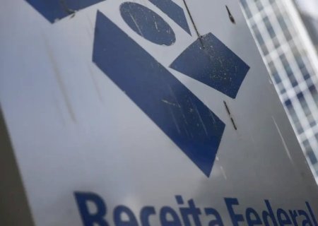 Receita paga nesta segunda último lote de restituição do IR 2026