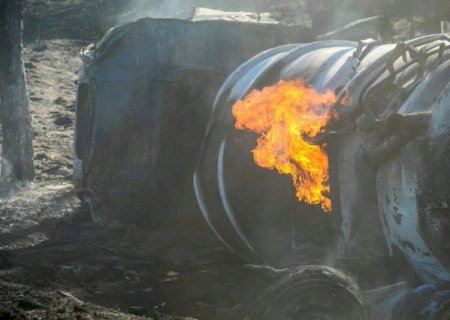 Carretas de acidente com 4 mortes serão retiradas da BR-163 nesta terça