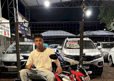 Impacto destrói capacete e mata motociclista de 19 anos em MS