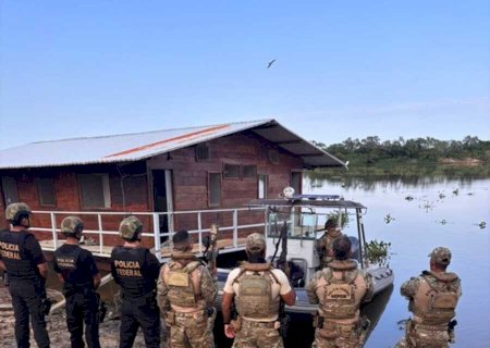 Justiça bloqueia R$ 6 milhões e gado de propriedade investigada no Pantanal