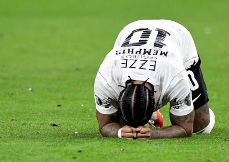 Memphis se manifesta por pênalti perdido na Libertadores