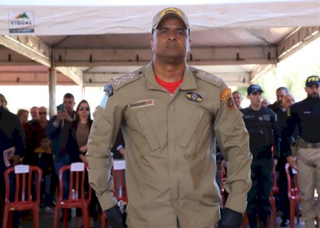 Comandante do 8º GBM, Eliel Rodrigues é promovido a Major