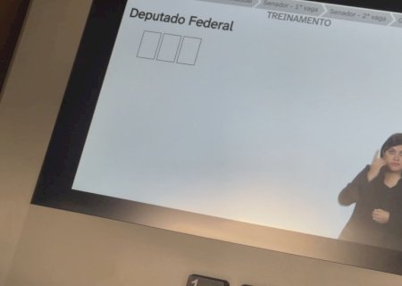 ‘Colinha’ incompleta: eleitores chegam à última semana antes das eleições sem definir todos os votos