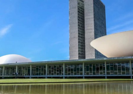Projeto aprovado no Congresso flexibiliza regras fiscais para benefícios e repasses a municípios