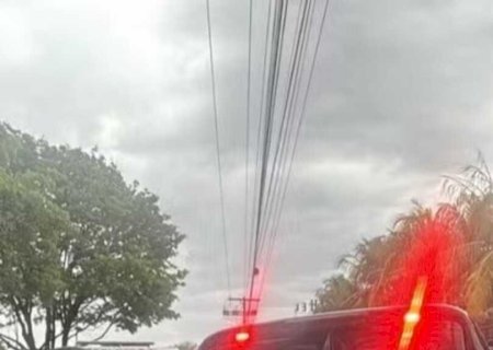 Geladeira escondia passagem secreta para desmanche de motos em MS