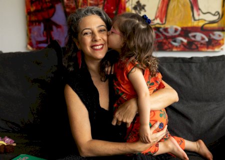 Mães que tiveram filhos após os 40 anos falam sobre maturidade, preocupações e julgamentos