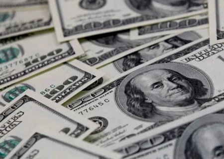 Dólar hoje: moeda fecha aos R$ 5,08 com investidores atentos às pesquisas eleitorais