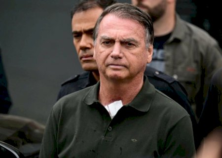 Bolsonaro desiste de pedir suspensão da pena ao STF