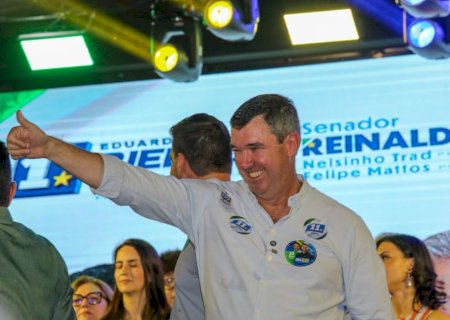 Da alfabetização ao emprego, Juliana leva sua história a ato de Riedel em Dourados