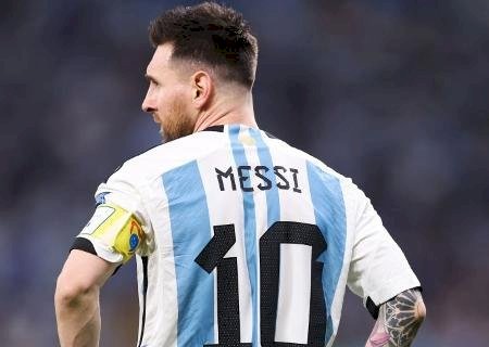 Entenda por que a Argentina não pode aposentar a camisa 10 de Messi