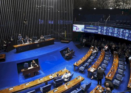 Escala 6x1 vira tema estratégico para Lula e Flávio Bolsonaro no 2º turno