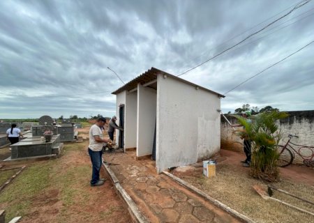 Prefeitura de Taquarussu prepara cemitério municipal para o Dia de Finados