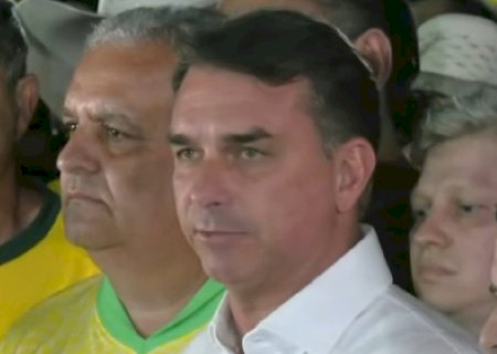 O discurso de Flávio Bolsonaro após perder a eleição presidencial para Lula